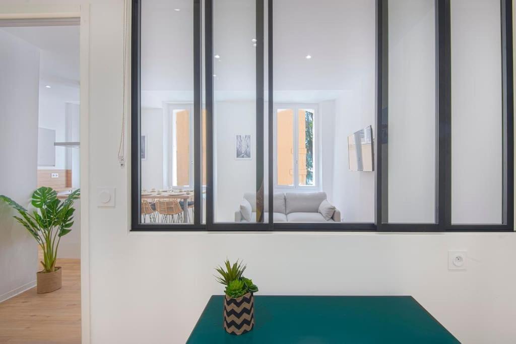 Apartment Les Halles & Le Port - Grand T2 De Gamme Toulon
